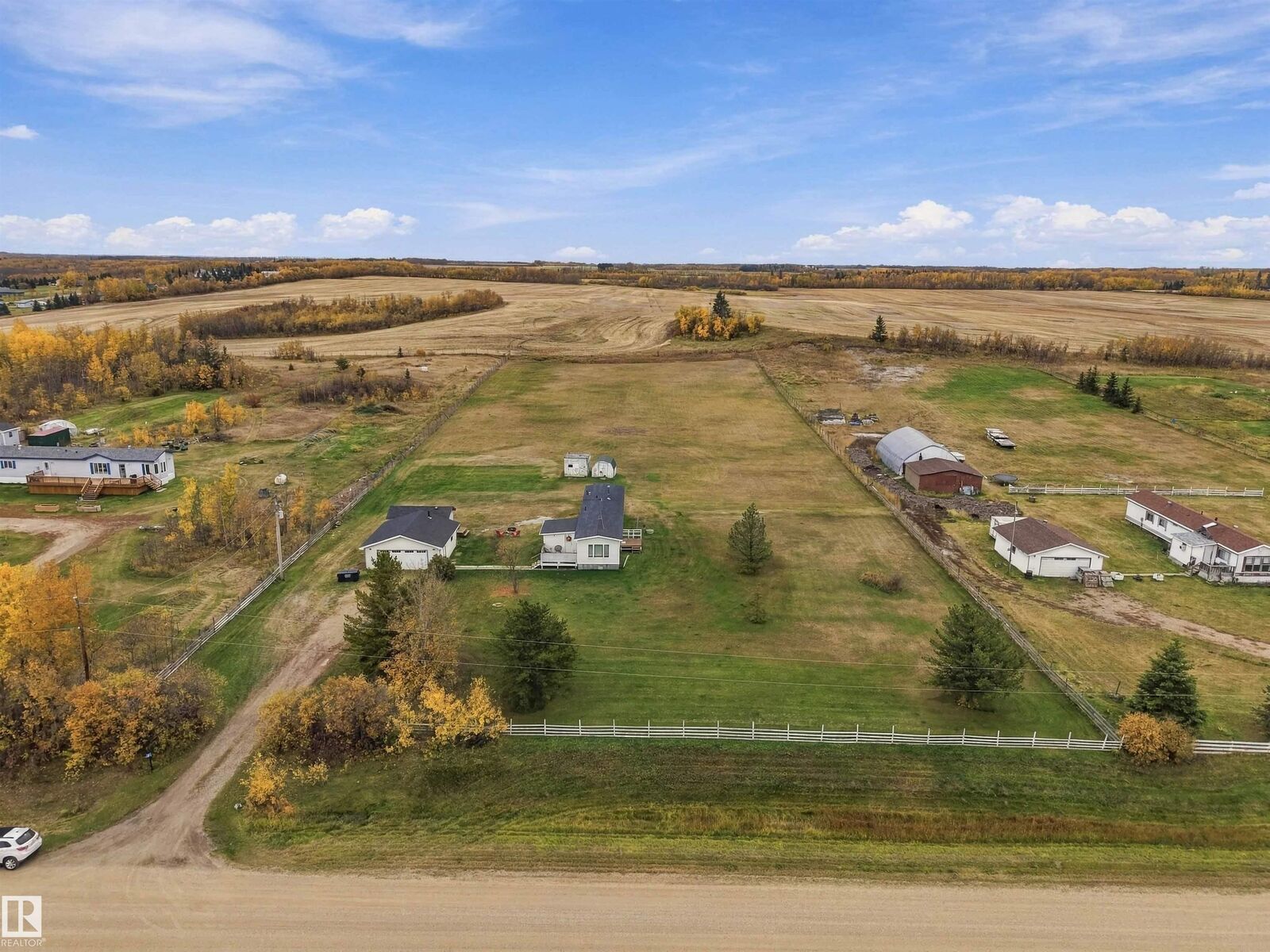 Property Photo:  31, 23319 Twp Rd 572  AB T0A 1N5 