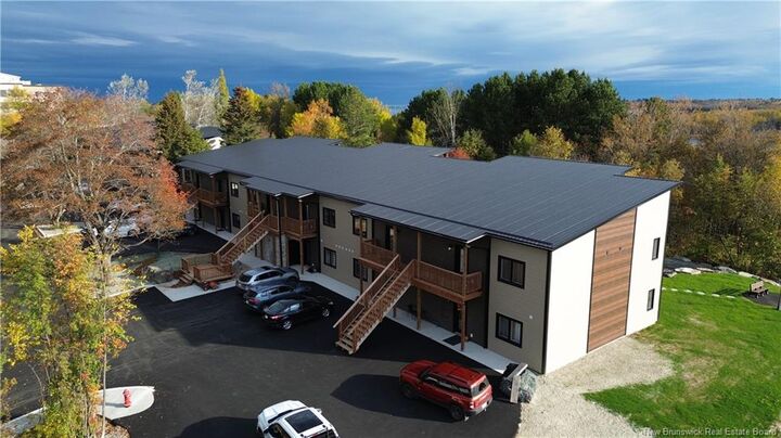 Property Photo:  1200 Golden Park Crescent 2  NB E2A 1N3 