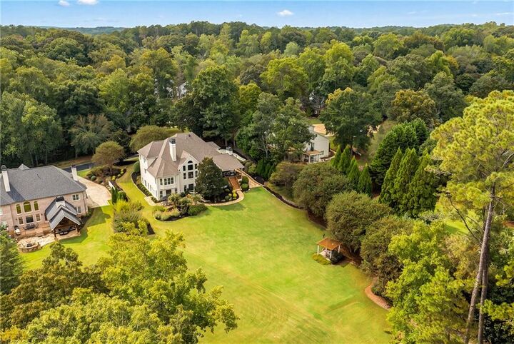 Property Photo:  1051 Fieldstone Trail  GA 30004 
