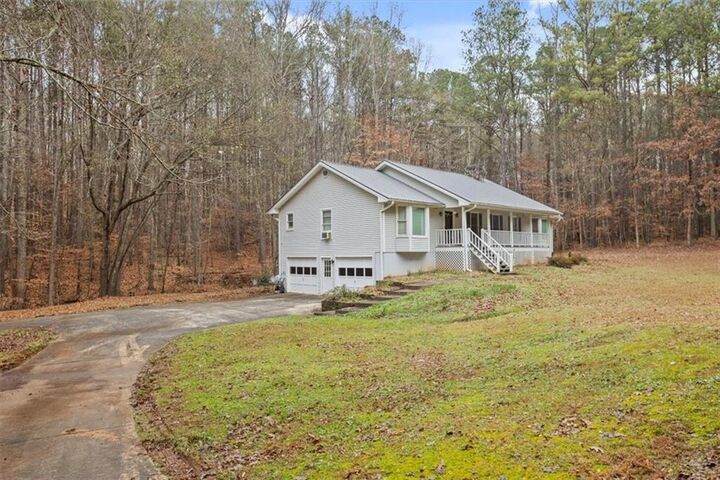 Property Photo:  1005 Johnson Brady Road  GA 30115 