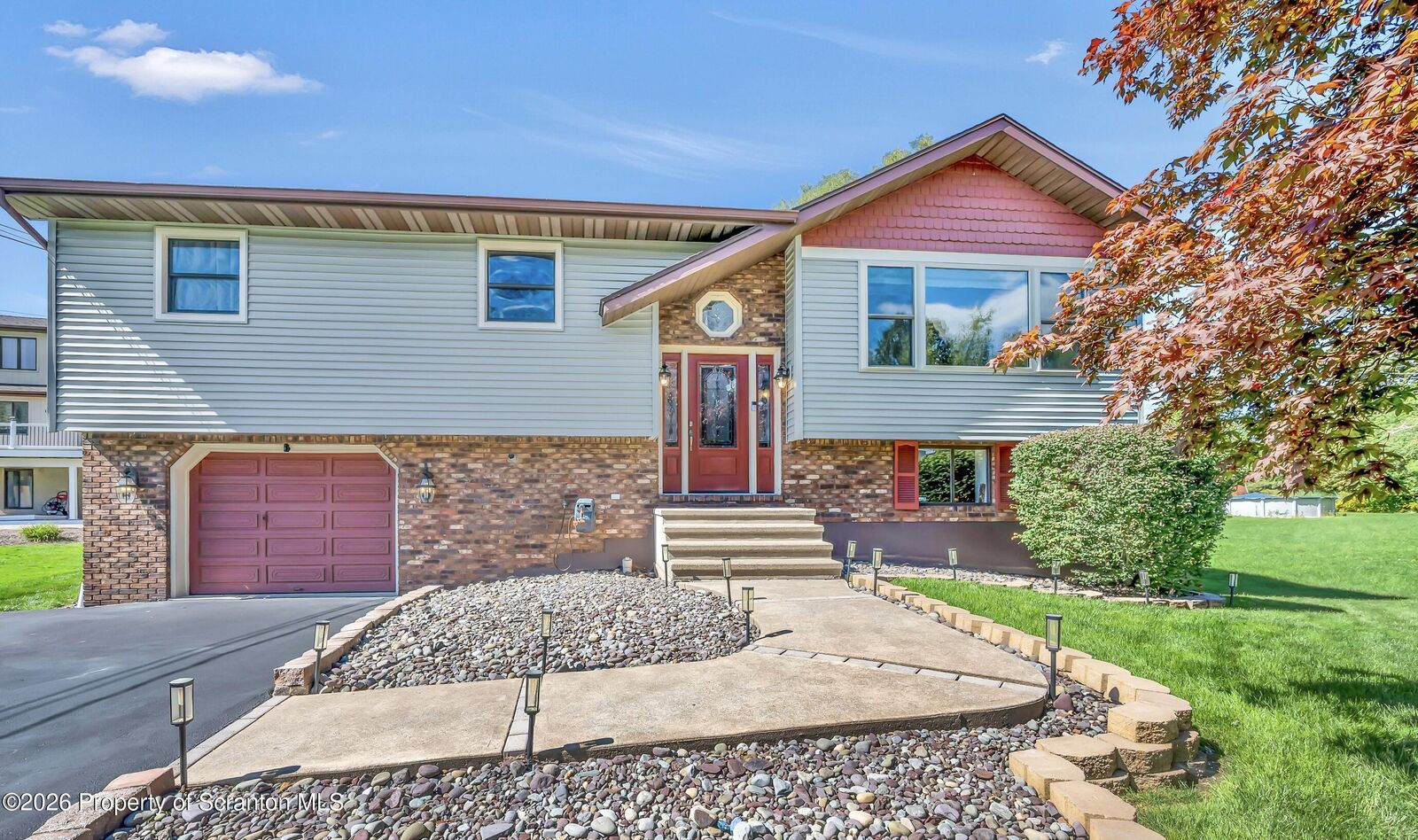 Property Photo: 971 Scott Road PA 18411