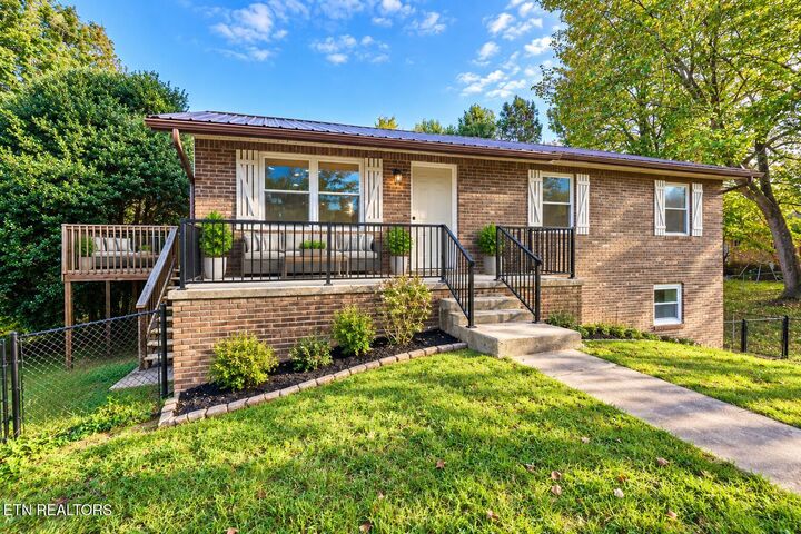 Property Photo: 4403 Mace Lane TN 37938