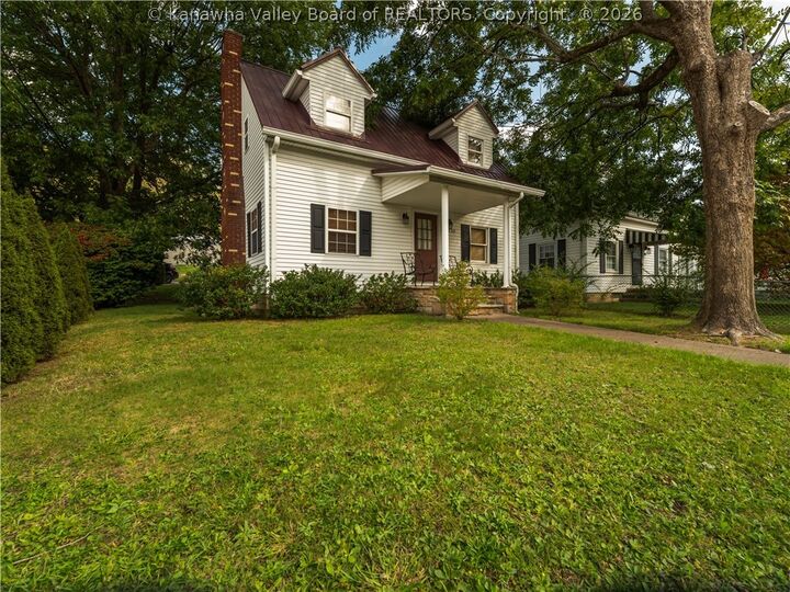 Property Photo:  1833 Smoot Avenue  WV 25053 