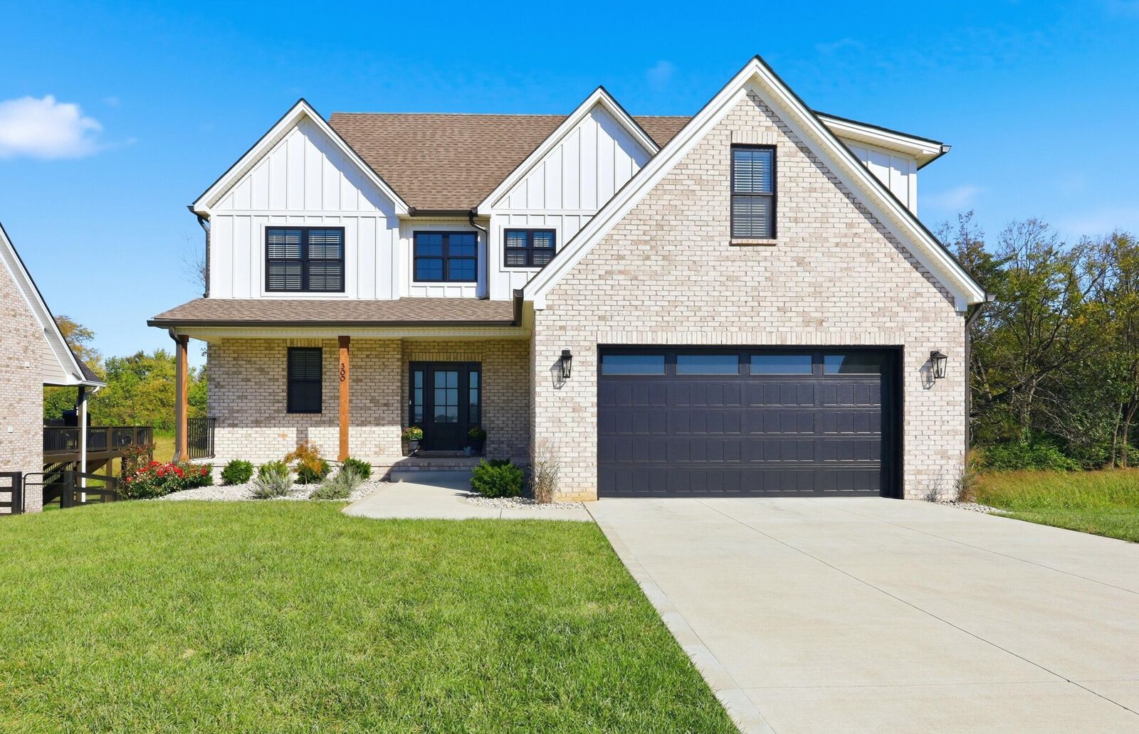 Property Photo:  300 Morgan Leigh Lane  KY 40356 