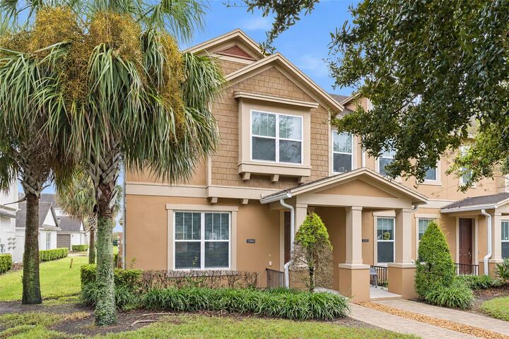 Property Photo:  11945 Water Run Alley  FL 34786 
