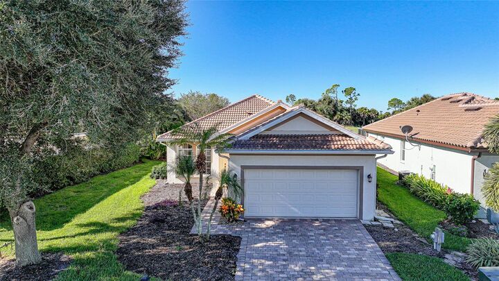 Property Photo:  3339 Osprey Lane  FL 33953 