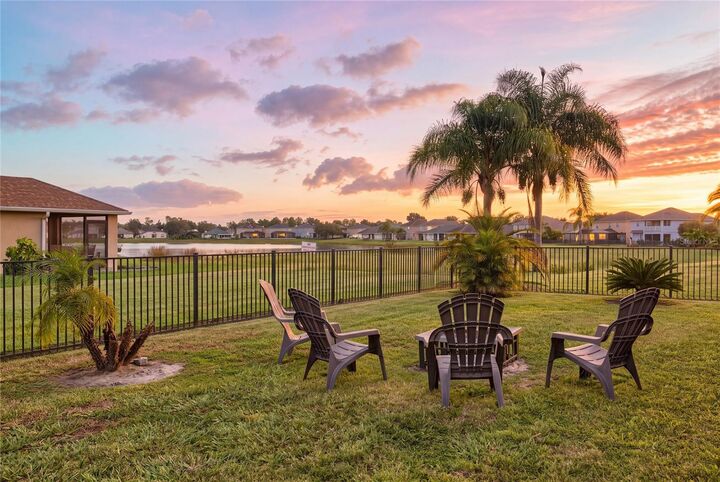 Property Photo:  7619 Crescent Palm Drive  FL 33545 