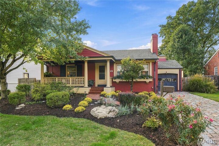 Property Photo: 33 Magnolia Drive MO 63124