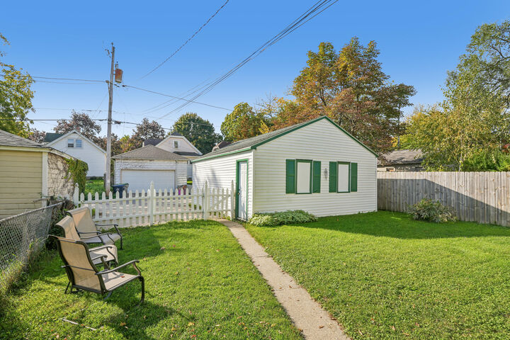 Property Photo:  7707 W Hadley St  WI 53222 