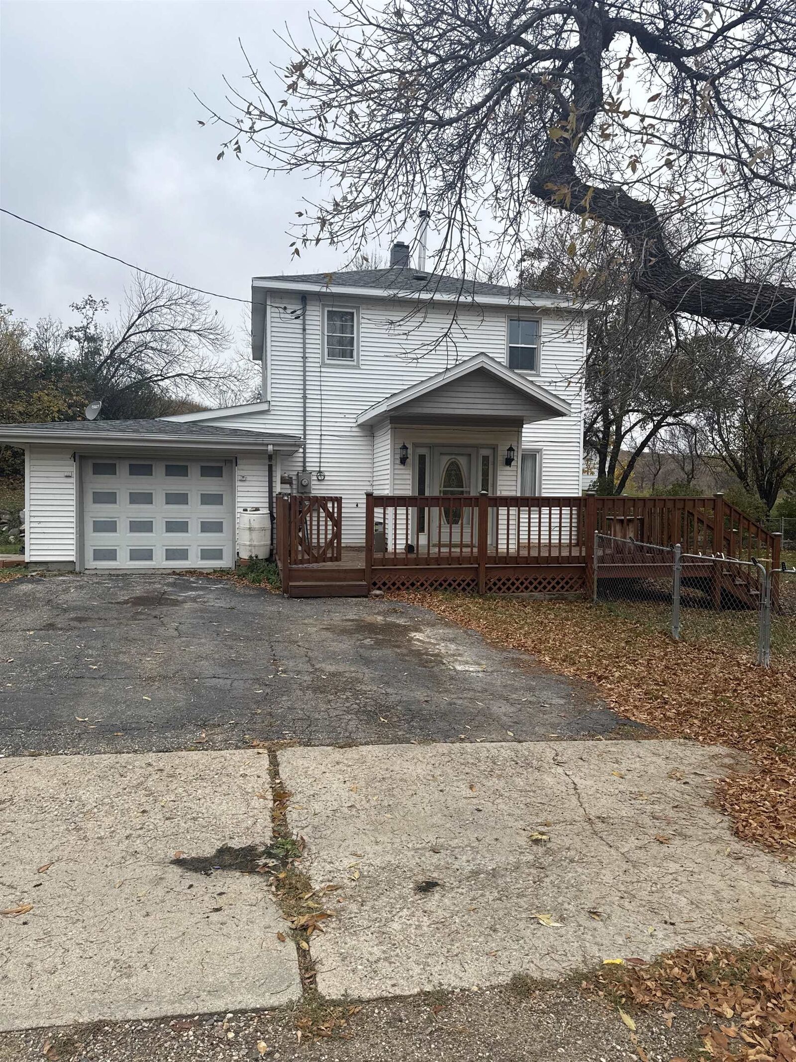 Property Photo:  320 S Wright St.  ND 58734 