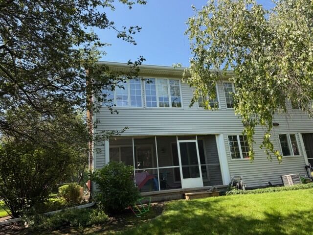 Property Photo:  11510 Algonquin Road F  IL 60142 