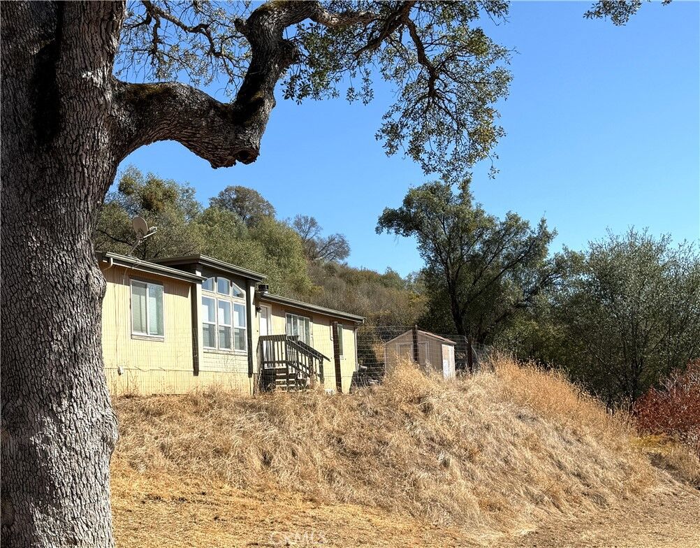 Property Photo: 4766 Little Bear CA 95338
