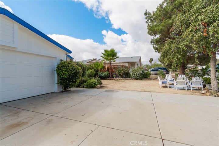 Property Photo: 23781 Casa Bonita Ave CA 92587