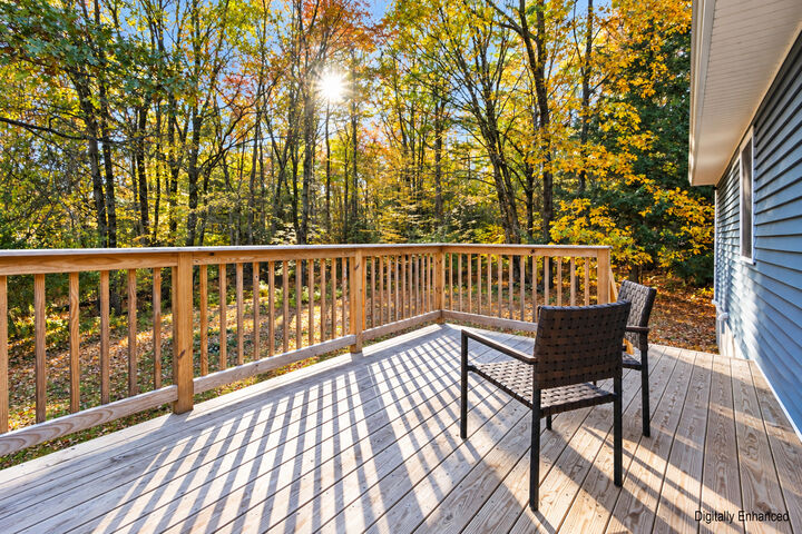 Property Photo:  27 Washboard Lane  ME 04093 