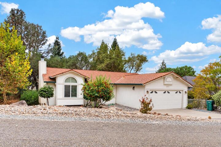 Property Photo:  3411 Santos Circle  CA 95682 
