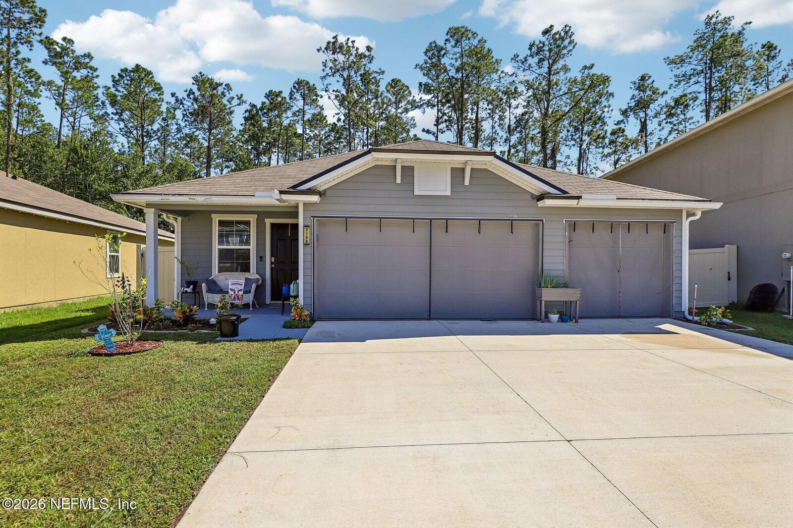 Property Photo:  3198 Lawton Place  FL 32043 