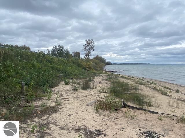 Property Photo:  5382 SW Bayshore Drive  MI 49682 