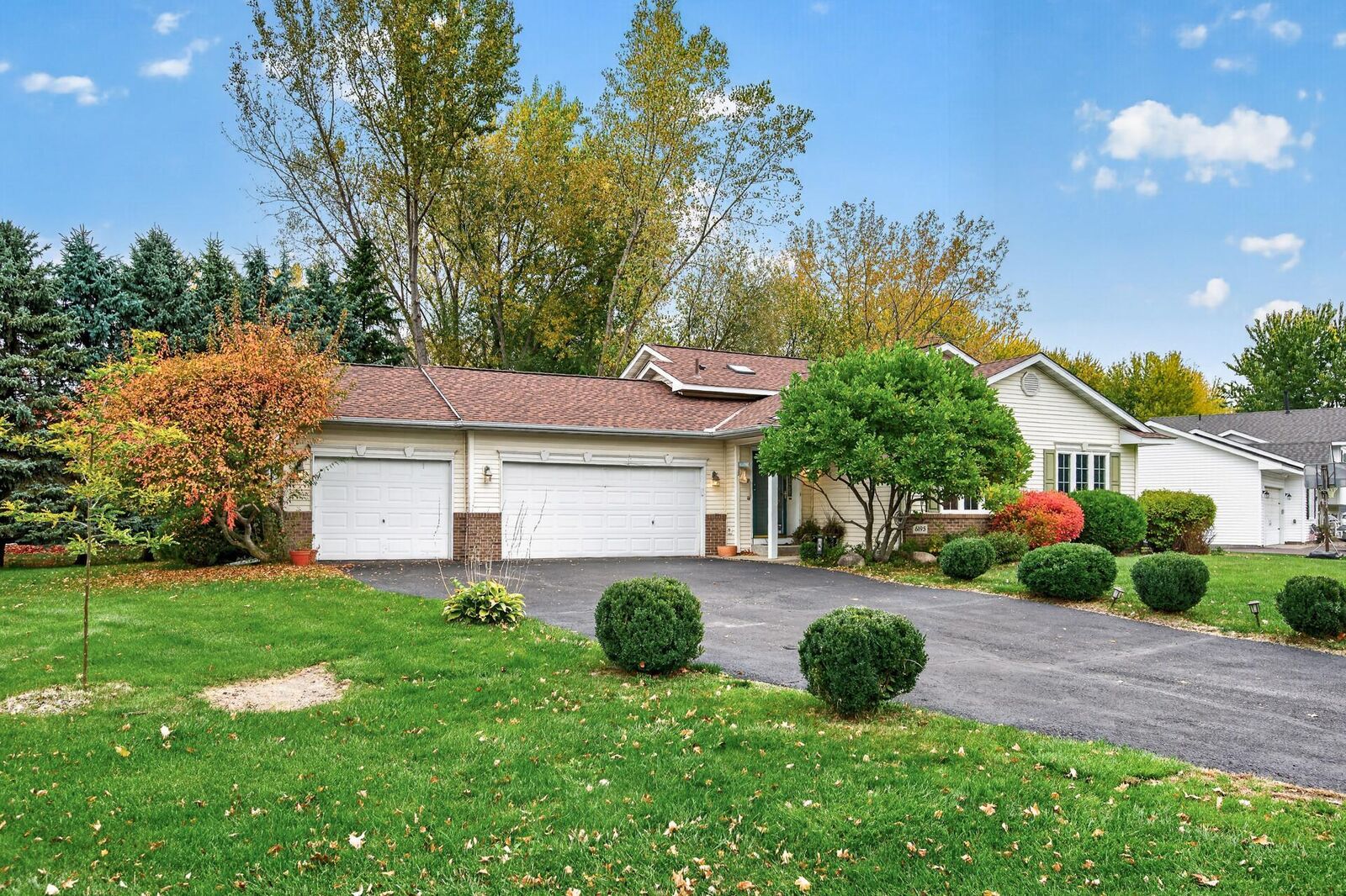 Property Photo:  6195 River Mill Drive  MN 55362 