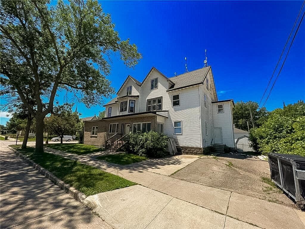 Property Photo:  403 2nd Street NW  MN 55912 