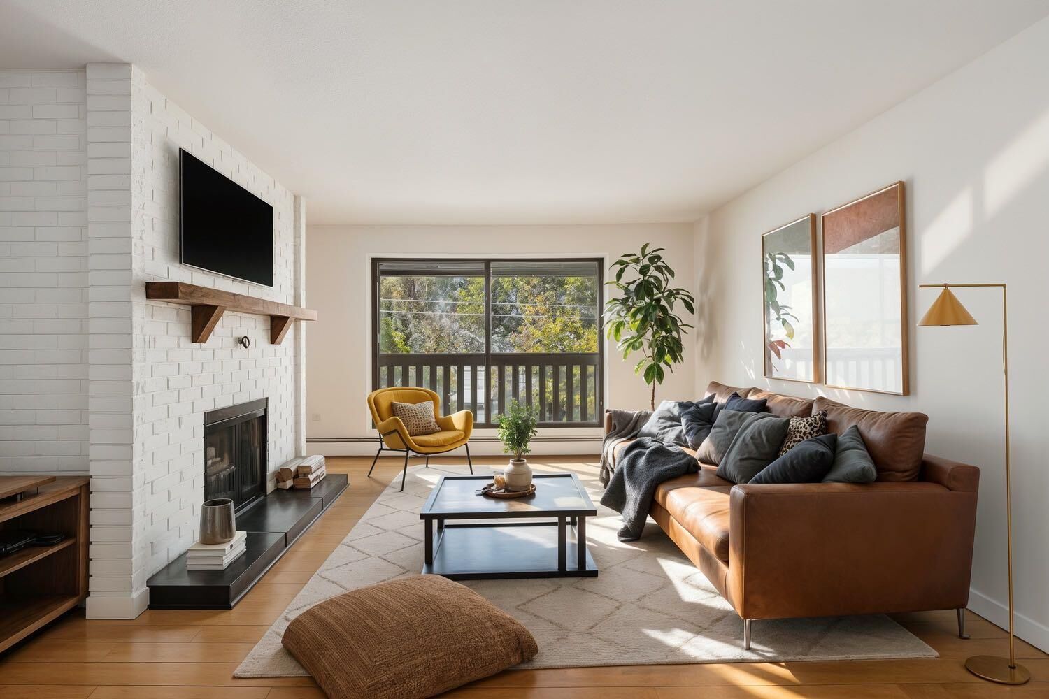 Property Photo:  618 2 Avenue NW 405  AB T2N 0E1 