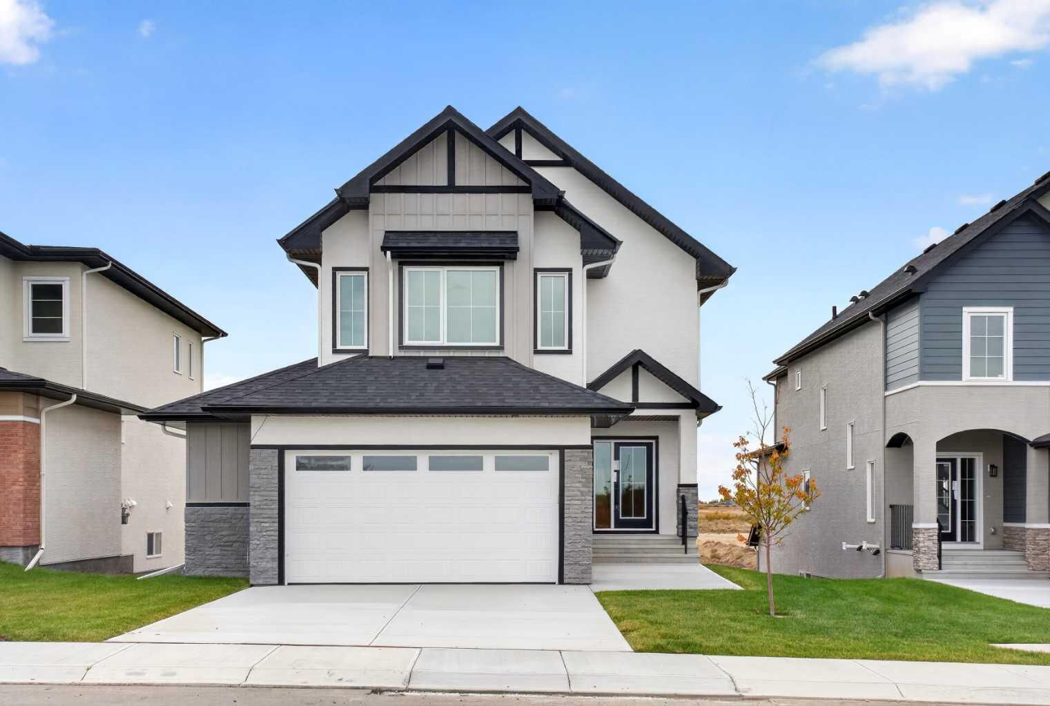 Property Photo:  7 Lakewood Way  AB T1P 2J5 