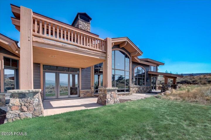 Property Photo:  2530 Palomino Trail  UT 84098 