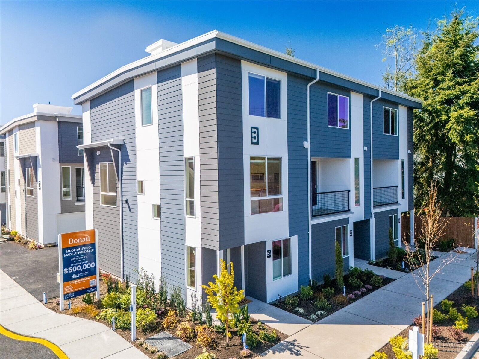 Property Photo: 222 124th Street SW A1 WA 98204