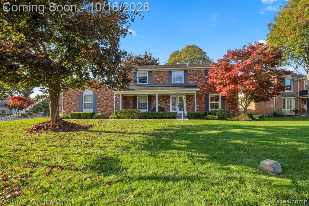 Property Photo: 15562 N Royal Doulton Boulevard MI 48038