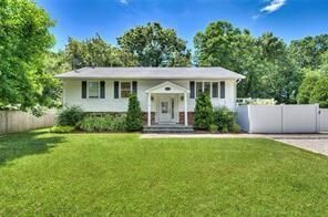 Property Photo: 32 Woodridge Road RI 02882