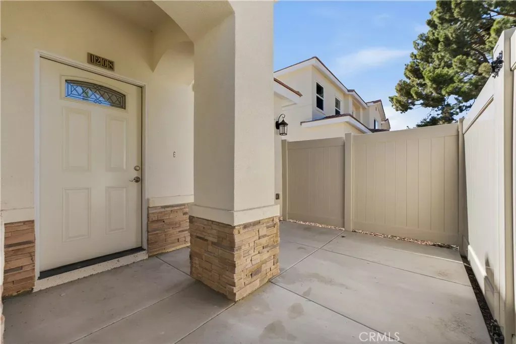 Property Photo: 1208 S San Antonio Avenue CA 91766