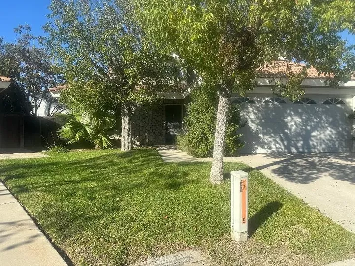 Property Photo: 19115 Vintage Woods CA 92508