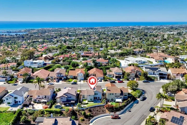 Property Photo:  4624 Telescope Avenue  CA 92008 