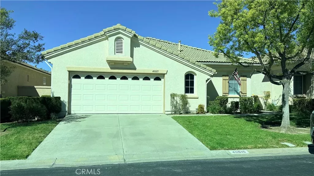Property Photo:  40015 Via Oporta  CA 92562 