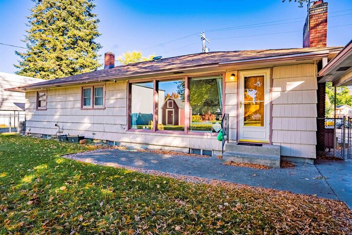 Property Photo:  1311 N Marguerite Rd  WA 99212 