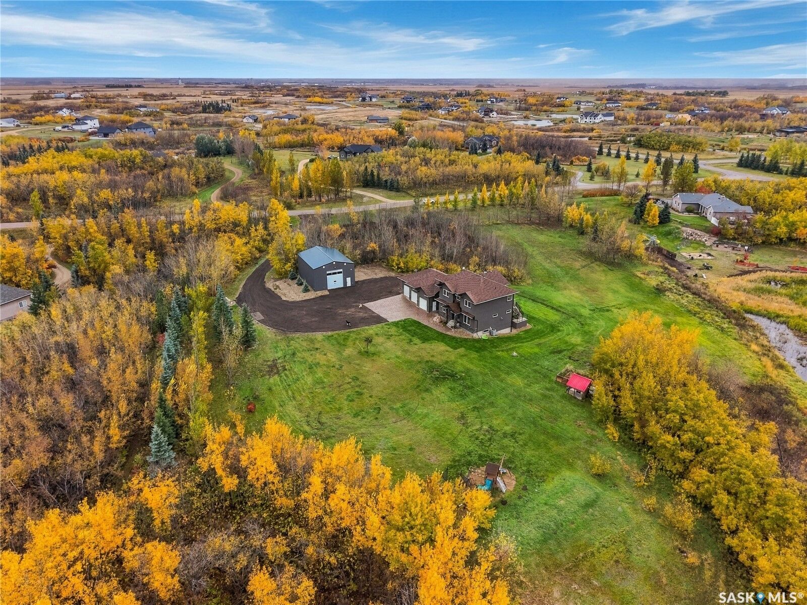 Property Photo:  3 Hidden Ridge Road  SK S7K 3J8 