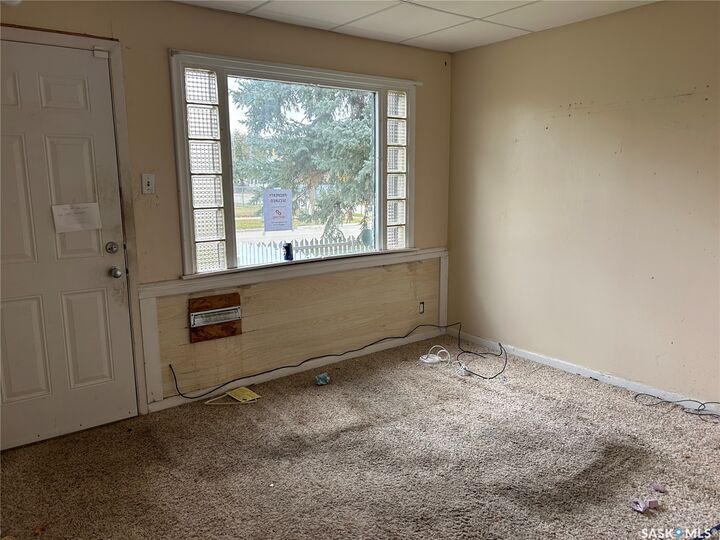 Property Photo:  669 Stadacona Street E  SK S6H 0K1 