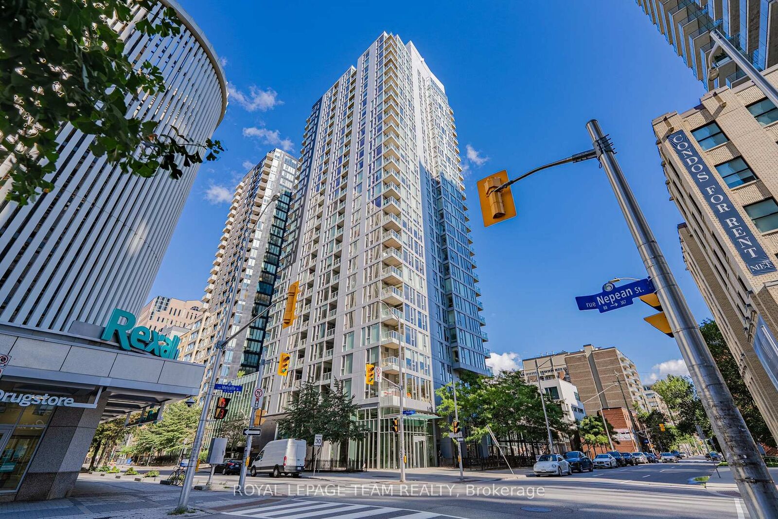 Property Photo:  179 Metcalfe Street 407  ON K2P 0W1 