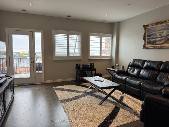 Property Photo:  199 Front Street 507  ON K8N 5H5 