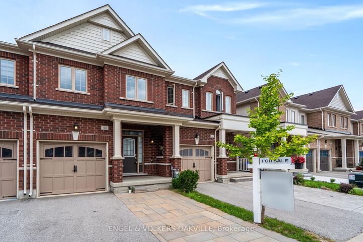 Property Photo:  44 Clifford Crescent  ON L0G 1W0 
