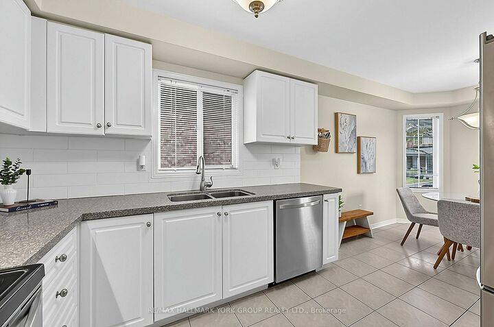 Property Photo:  378 Marble Place  ON L3X 2P1 