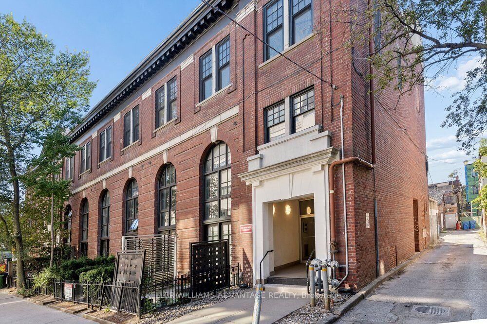 Property Photo:  394 Euclid Avenue 201  ON M6G 2S9 