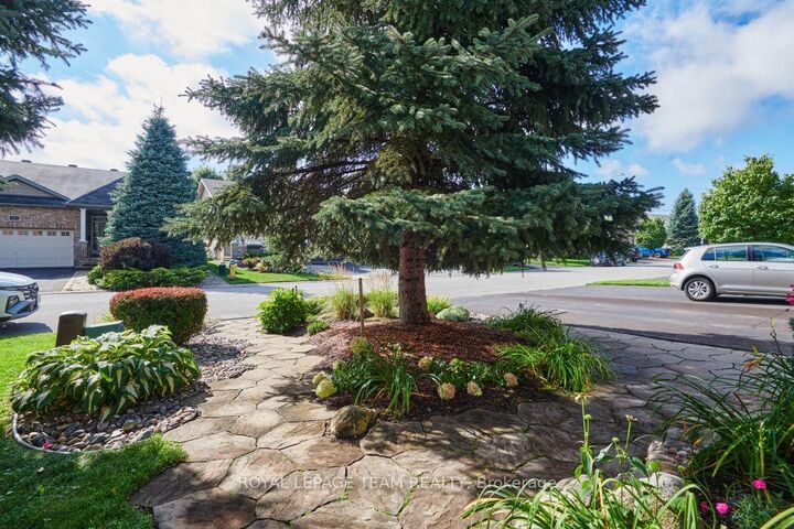 Property Photo:  934 Burwash Landing N/A  ON K2W 0C8 