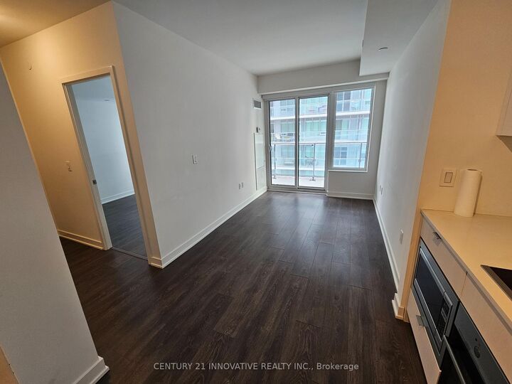 Property Photo:  99 Broadway Avenue 3307  ON M4P 0E3 