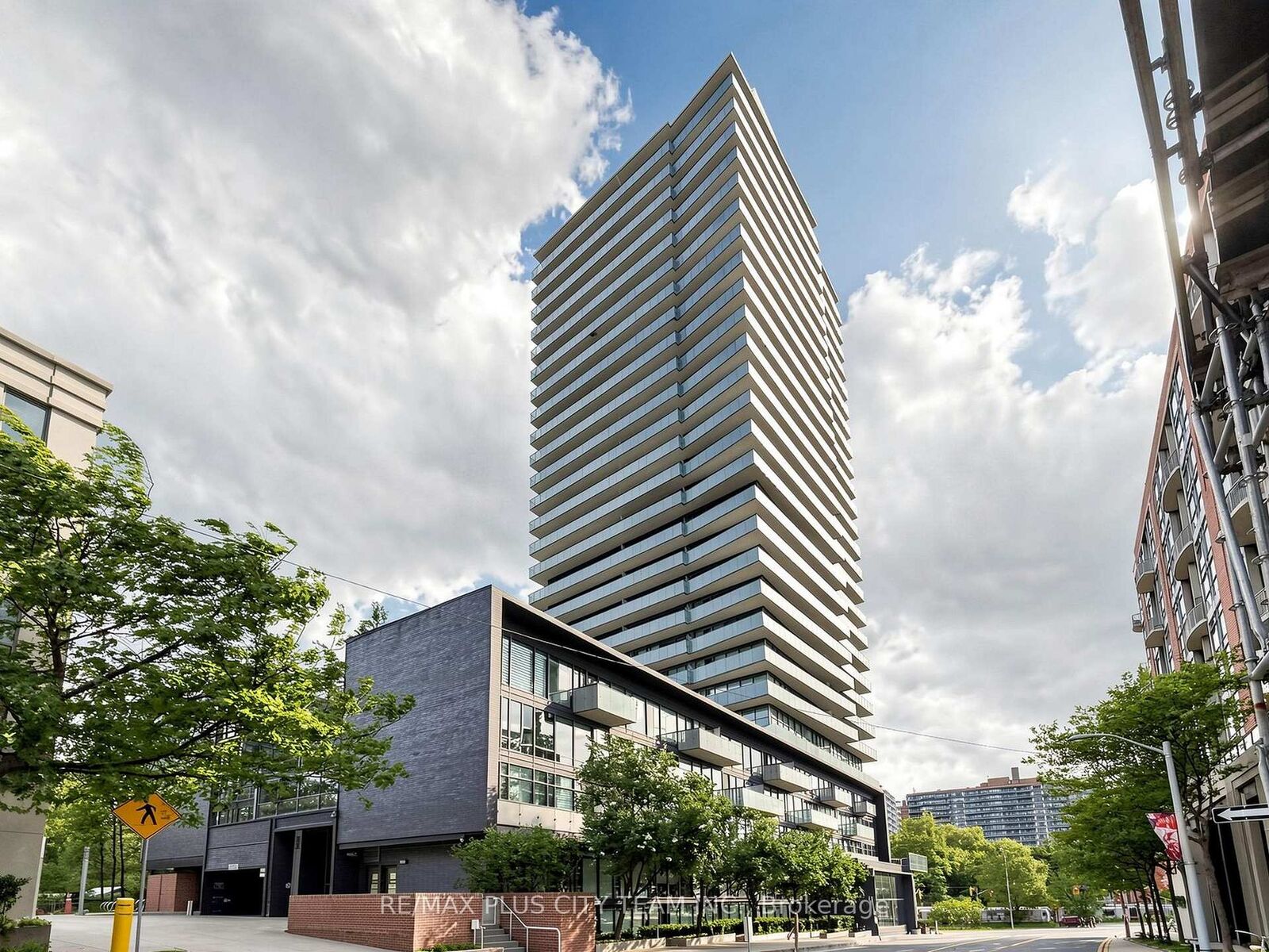 Property Photo:  1815 Yonge Street 1107  ON M4T 2A4 