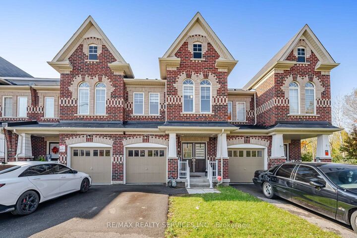Property Photo: 1221 Jim Brewster Circle ON L1G 7S1