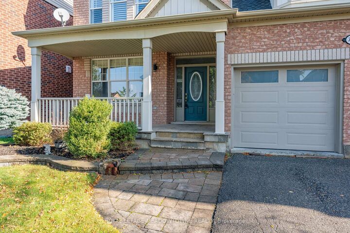 Property Photo:  721 Switzer Crescent  ON L9T 0H3 