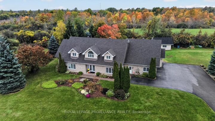 Property Photo:  1131 Irace Drive  ON K6V 5T1 