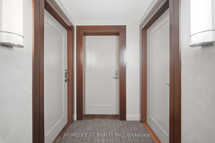 Property Photo:  2396 Major Mackenzie Drive 212  ON L6A 3Y7 