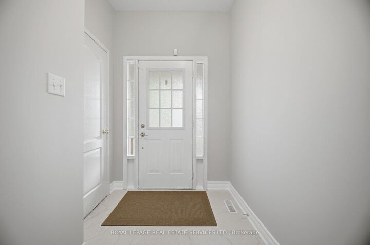 Property Photo:  5163 Preservation Circle  ON L5M 7T4 