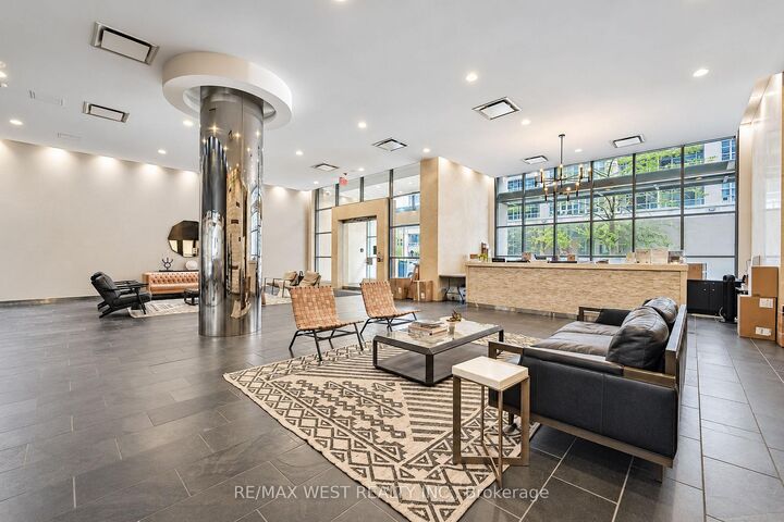 Property Photo:  59 East Liberty Street 1705  ON M6K 3R1 
